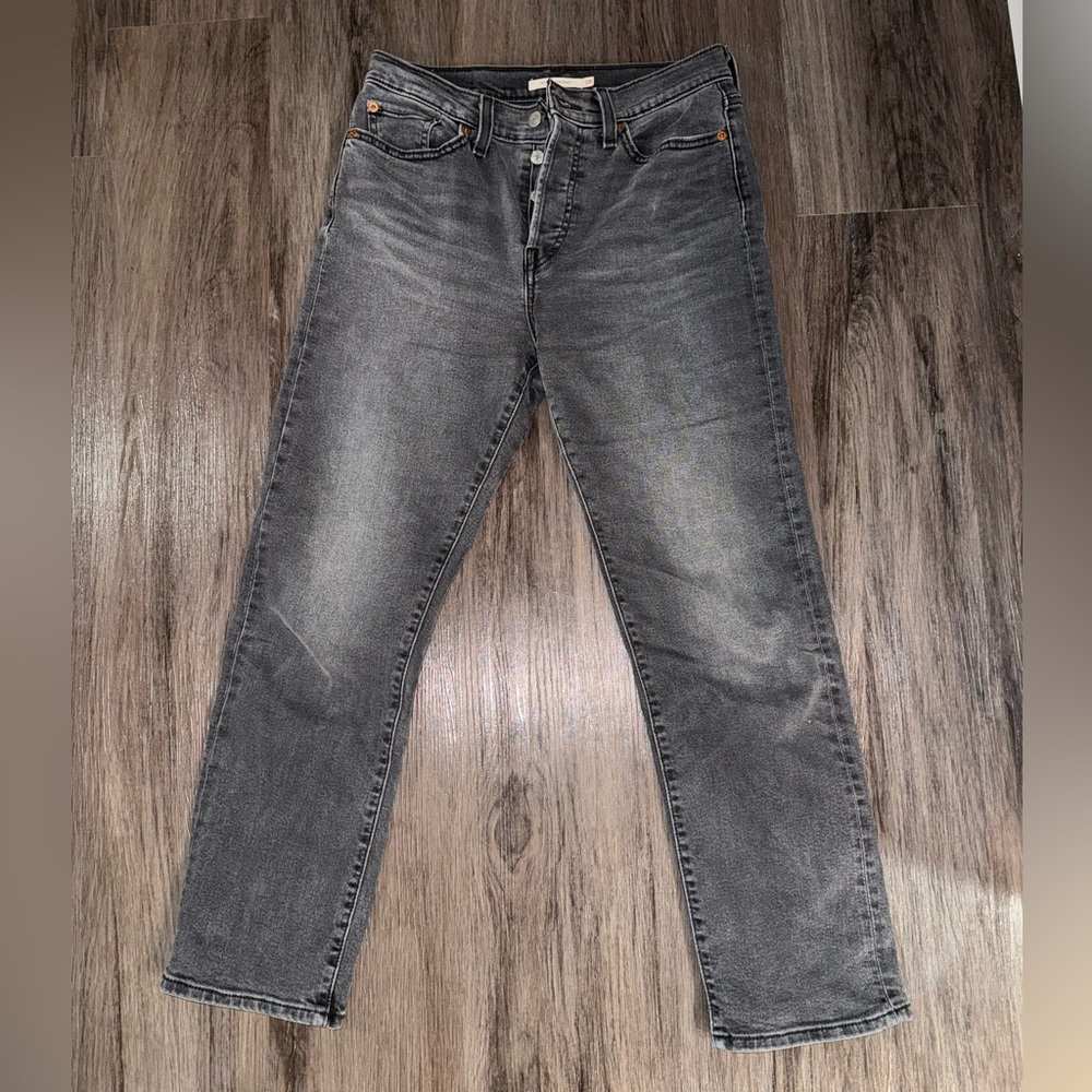 Levi's Women's Wedgie Straight Crop Jeans